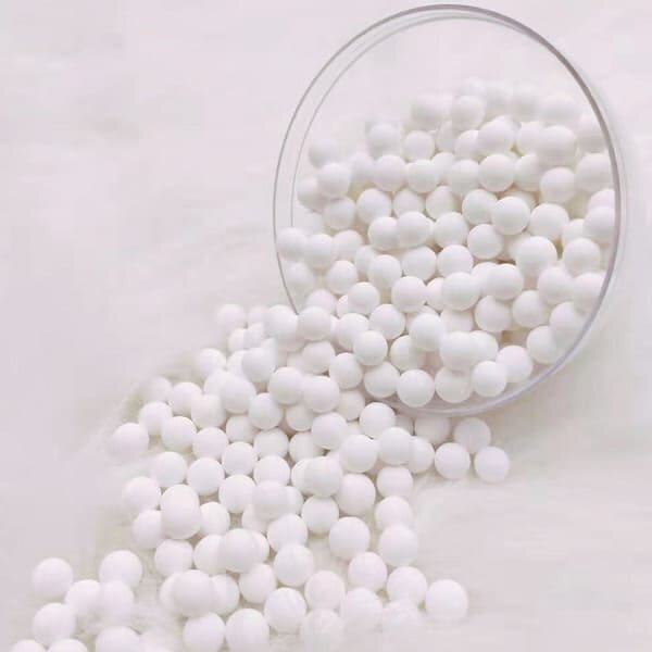 Inert balls with a medium aluminum oxide content of 25 mm
